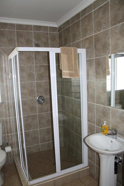 African Eagle Apartments Witfield Экстерьер фото