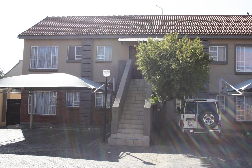 African Eagle Apartments Witfield Экстерьер фото